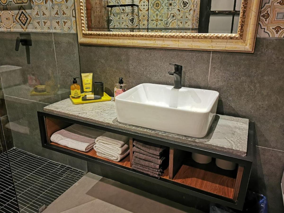 Aloe Cottage - 2 Bedroom スタンフォード エクステリア 写真
