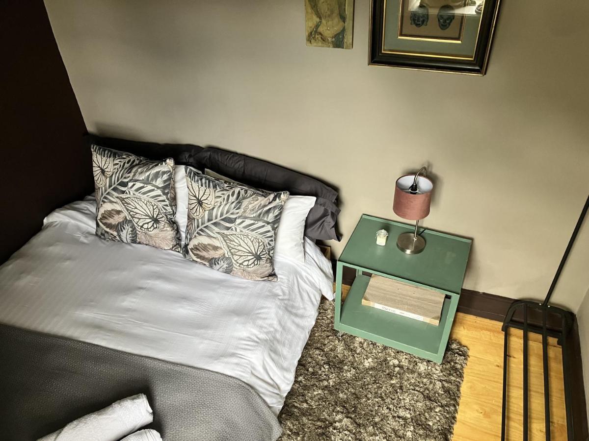 Aloe Cottage - 2 Bedroom スタンフォード エクステリア 写真